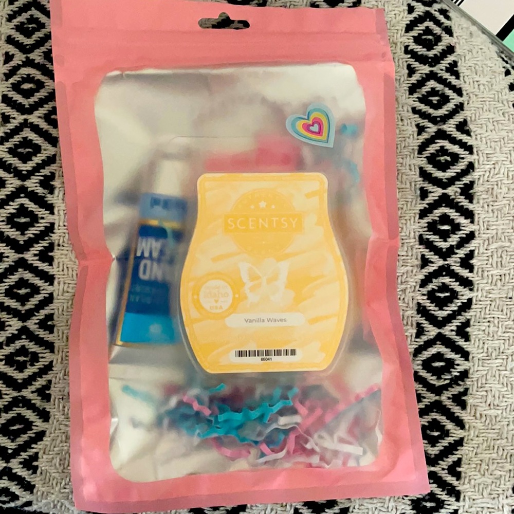 Scentsy Vanilla bundle 🌟